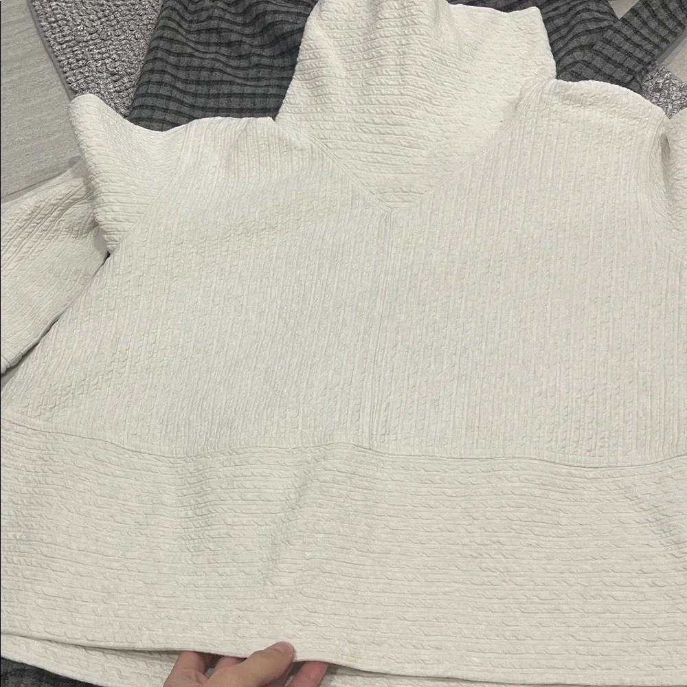 Lululemon retreat yourself pullover hoodie ivory white  21” Ptp - Picture 10 of 10